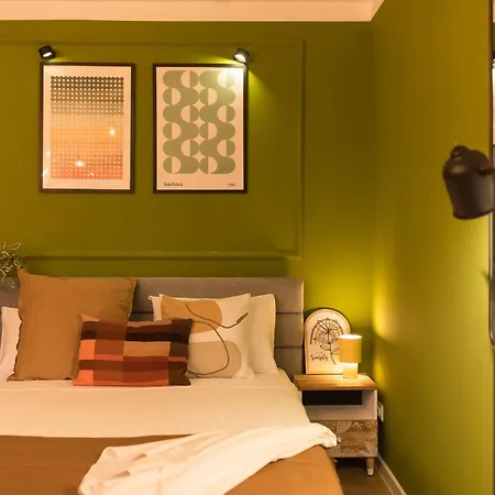 Bright With Balcony In 부쿠레슈티