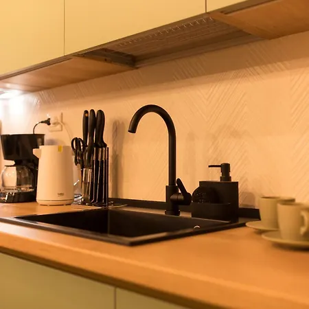 Bright With Balcony In Apartamento