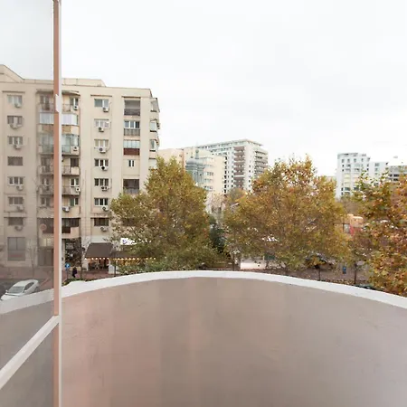 Apartment Bright With Balcony In *